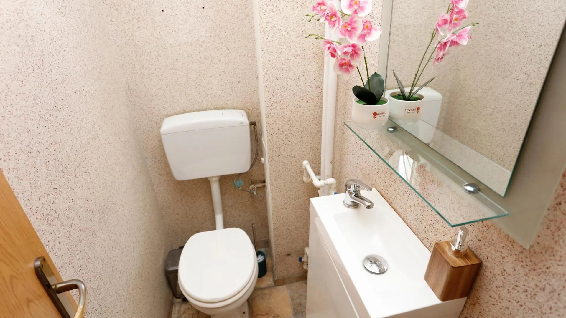 Old Town Apartments Bucarest 0*,
