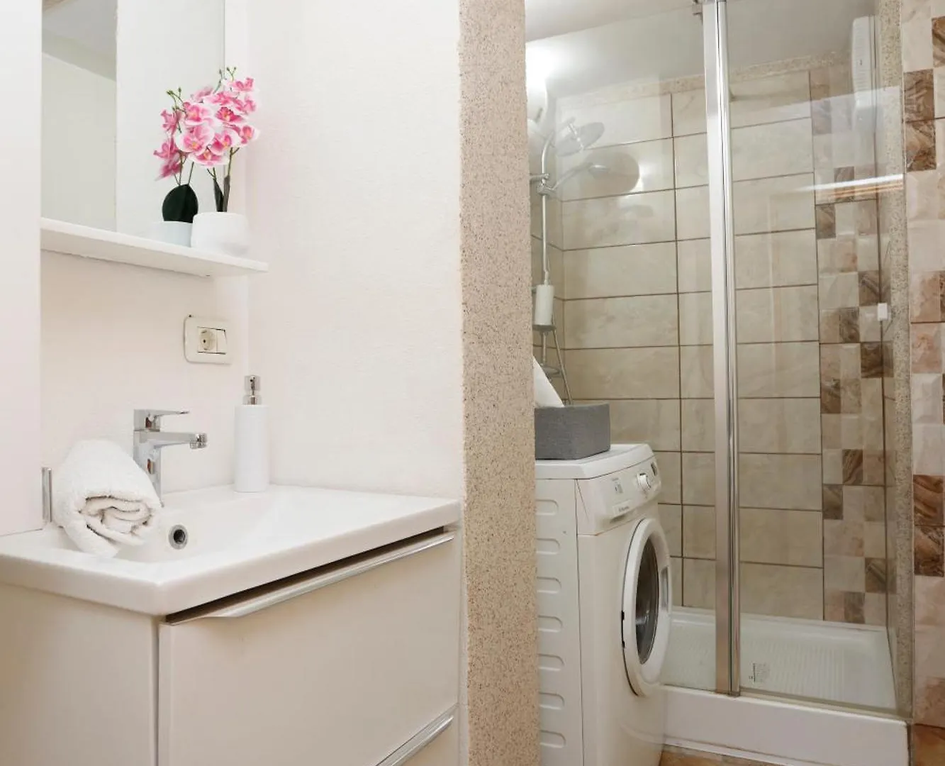 Old Town Apartments Bucarest